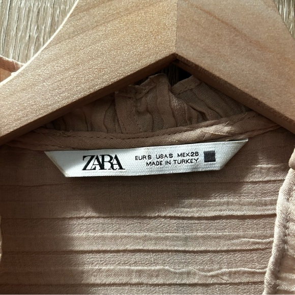 Tie Ruffle Blouse - Picture 5 of 5